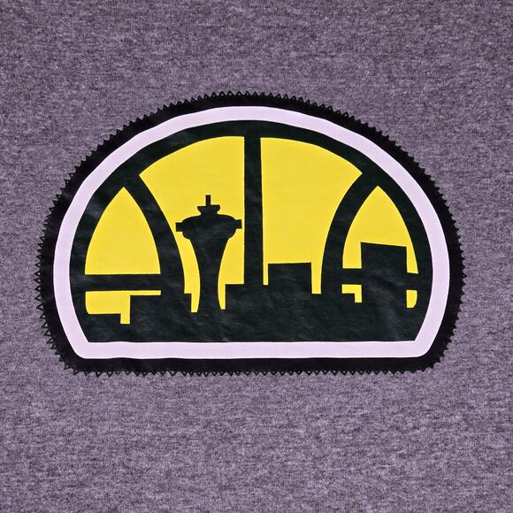 Seattle Super Sonics Gray 2XL t-shirt old logo featuring the Seattle skyline - Picture 7 of 8